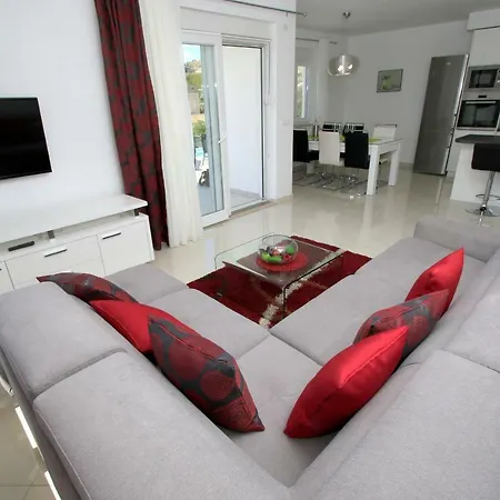 Domus ヴィラ ポドストラナ