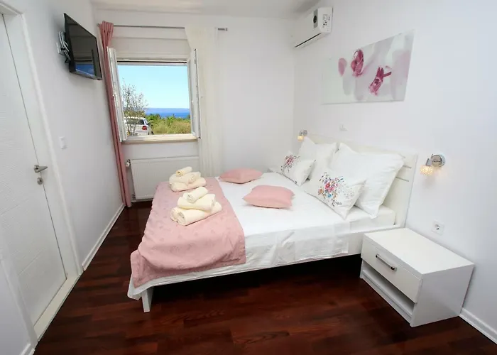 Domus Villa Podstrana